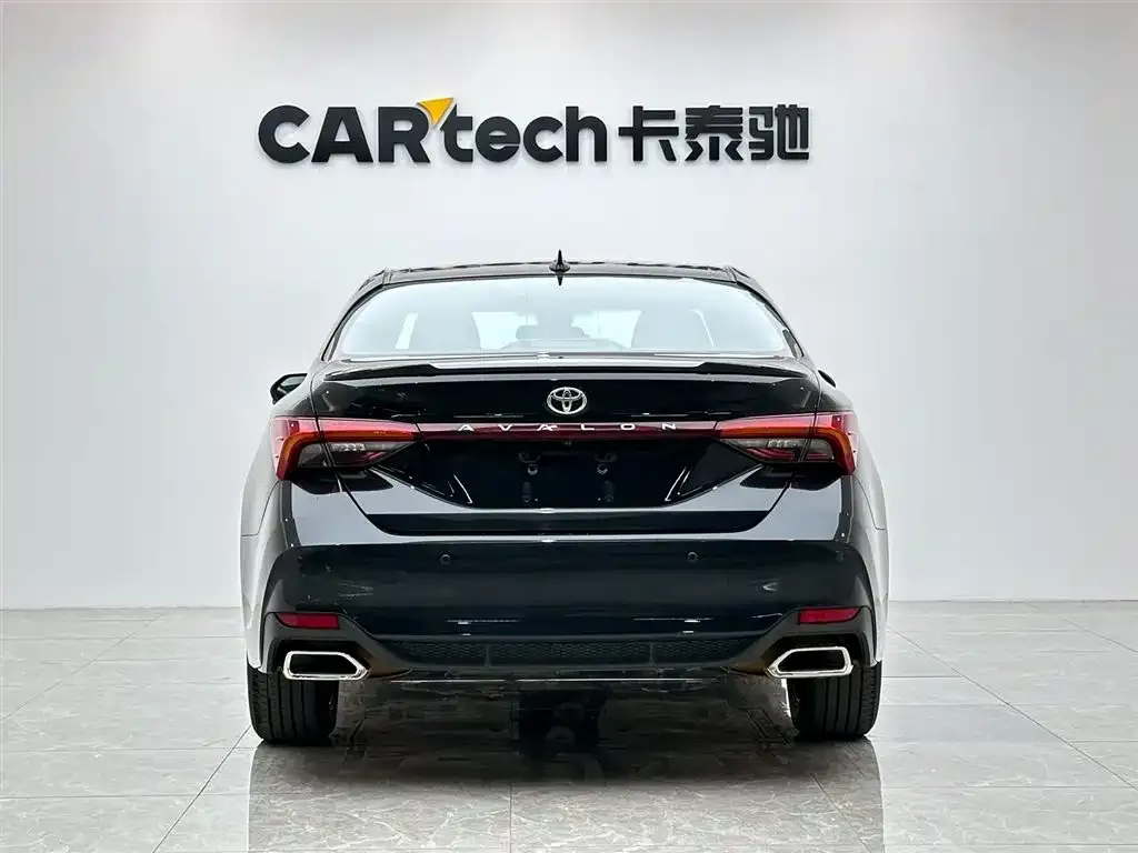 Toyota Avalon — фото 4