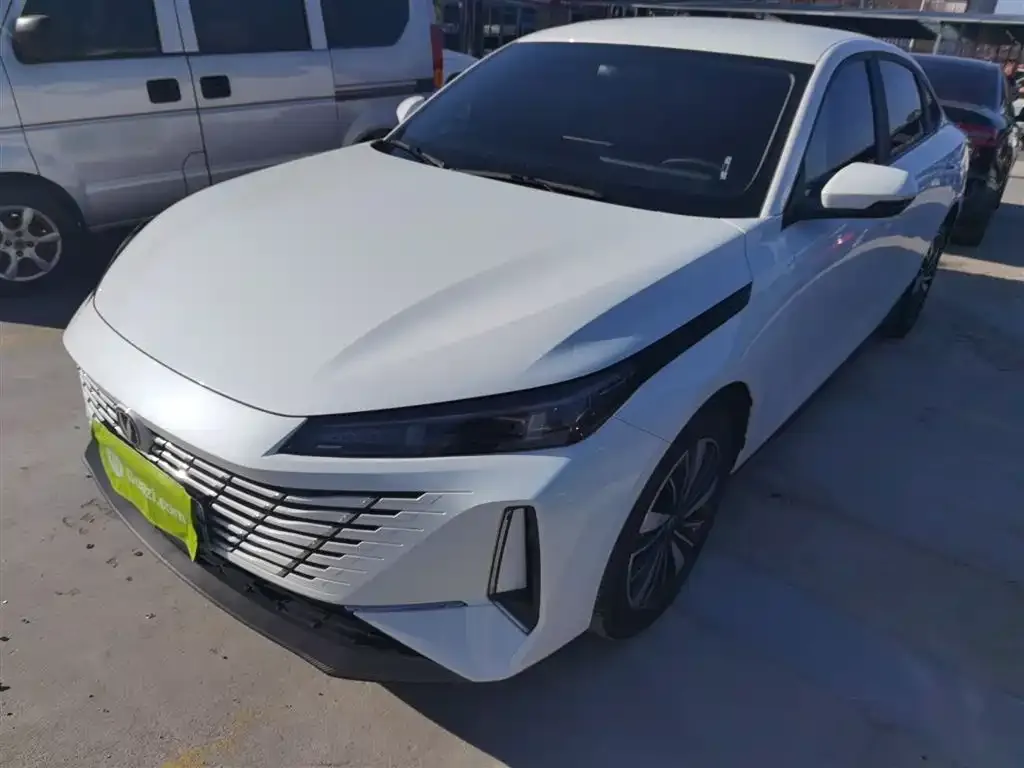 Changan Eado PHEV 2025 из CN, фото 5