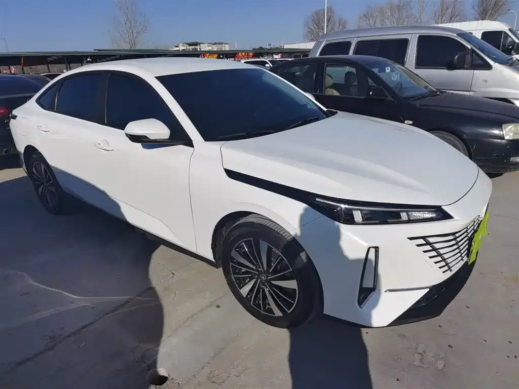 Changan Eado PHEV 2025 из CN, фото 9
