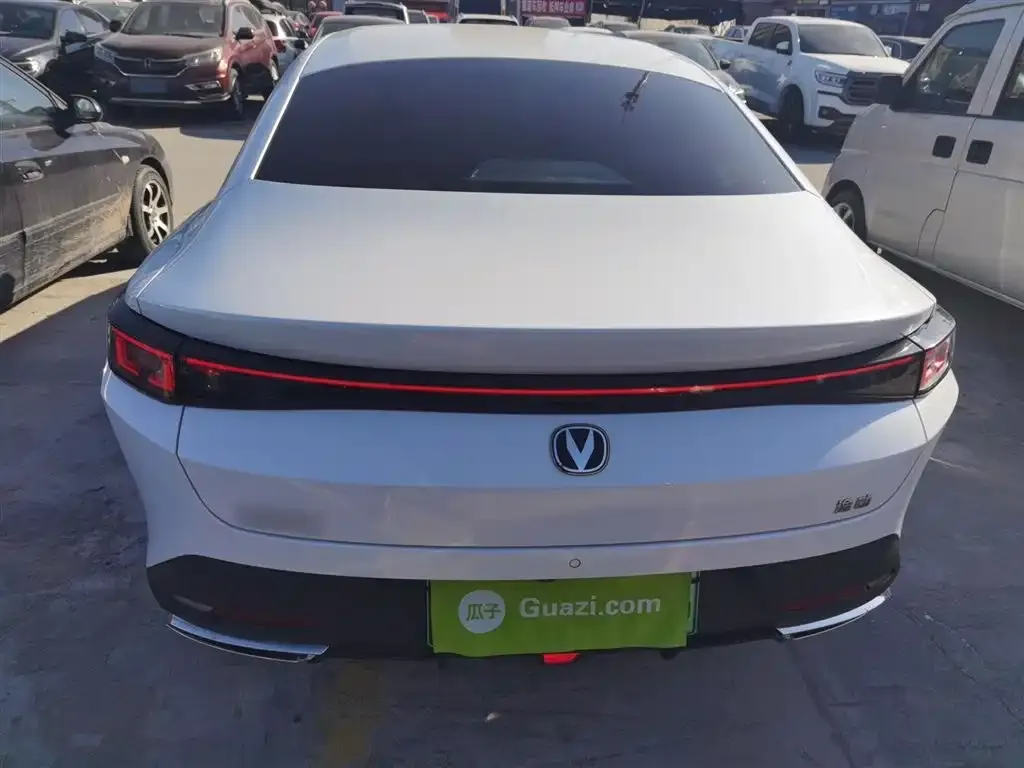 Changan Eado PHEV 2025 из CN, фото 4