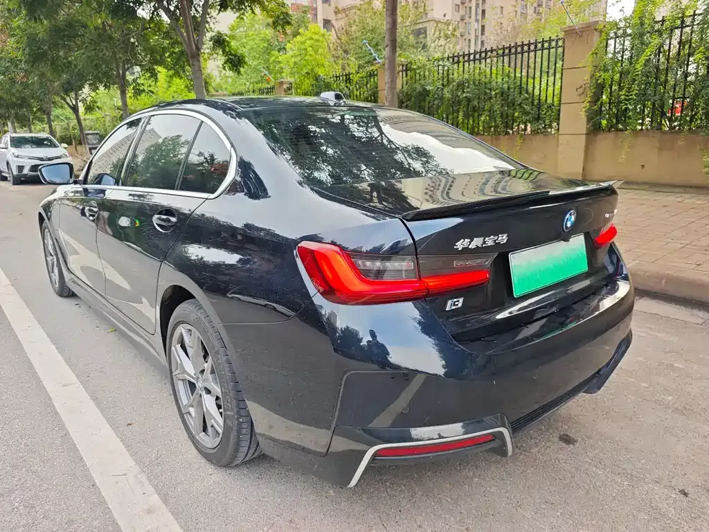 BMW i3 — фото 10