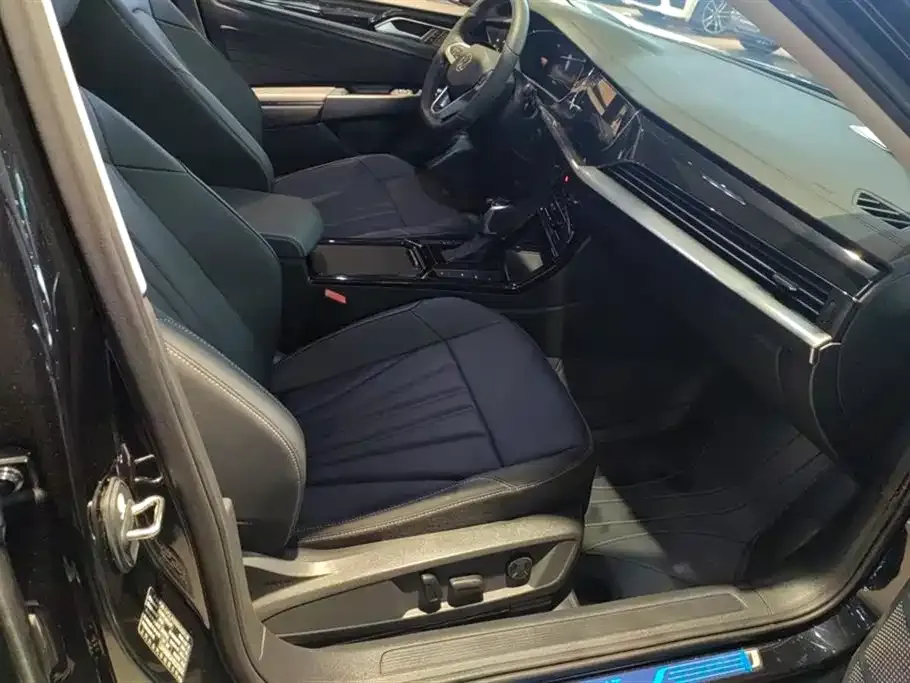 Volkswagen Passat — фото 9