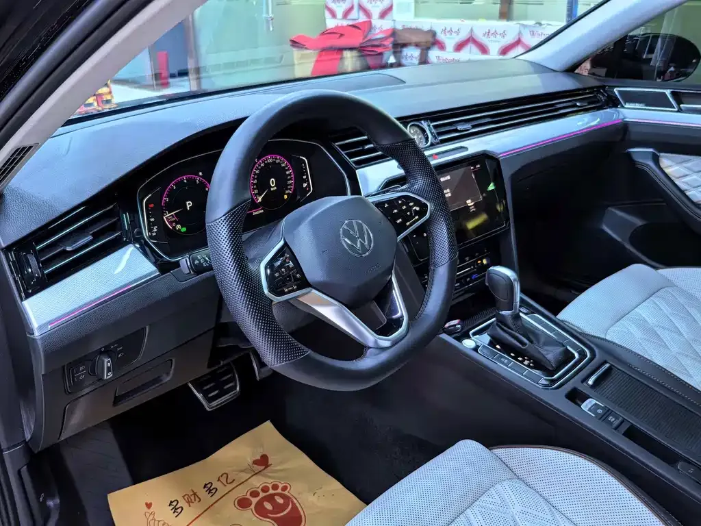 Volkswagen Magotan 2024 из CN, фото 8