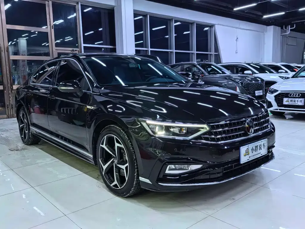 Volkswagen Magotan 2024 из CN, фото 4