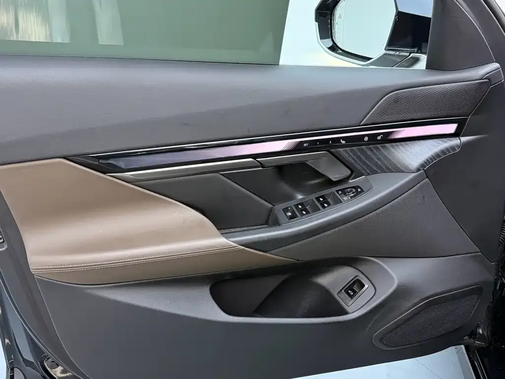 BMW i5 2024 из CN, фото 10