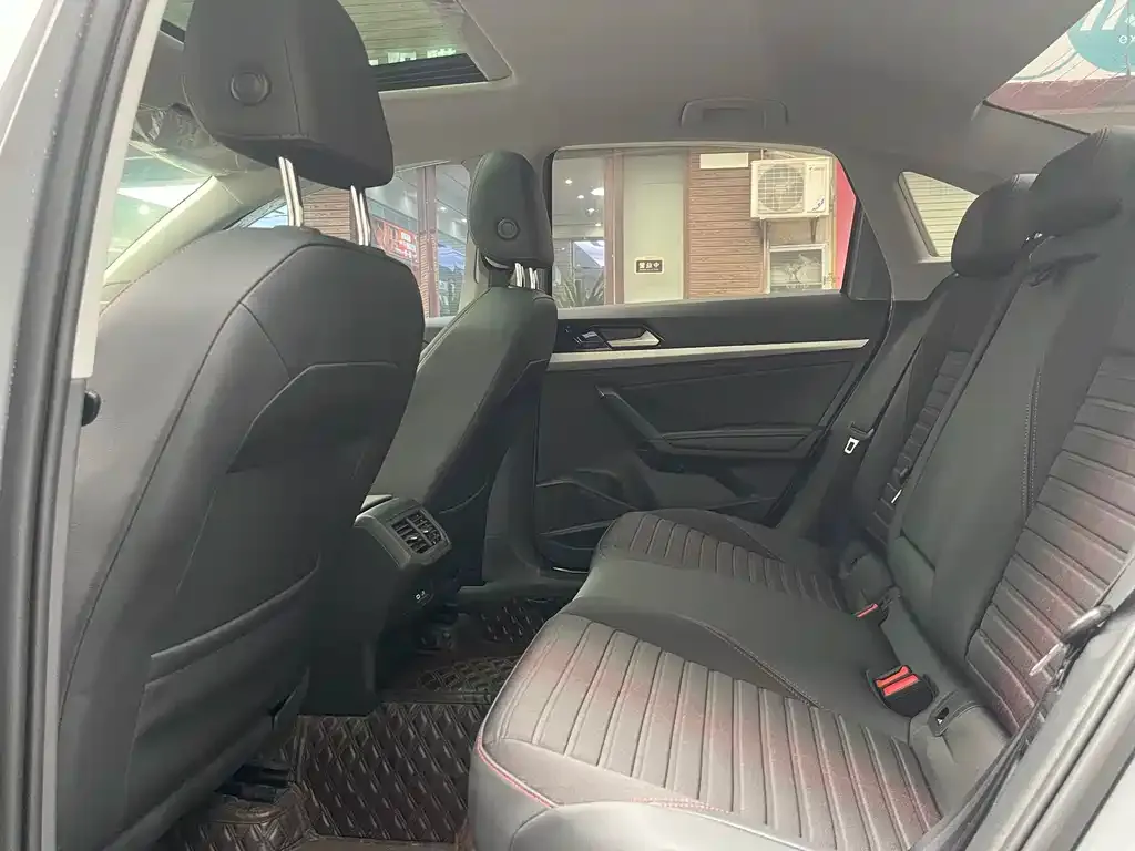 Volkswagen Lavida 2023 из CN, фото 7