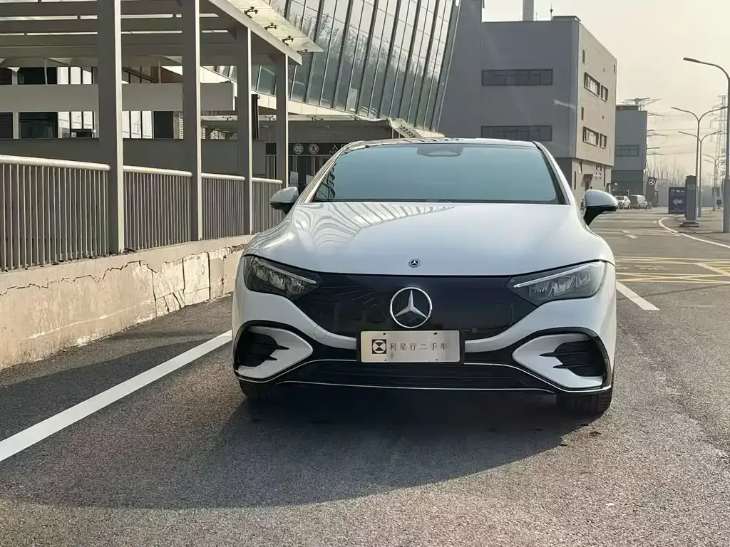 Mercedes-Benz EQE 2023 из CN, фото 6