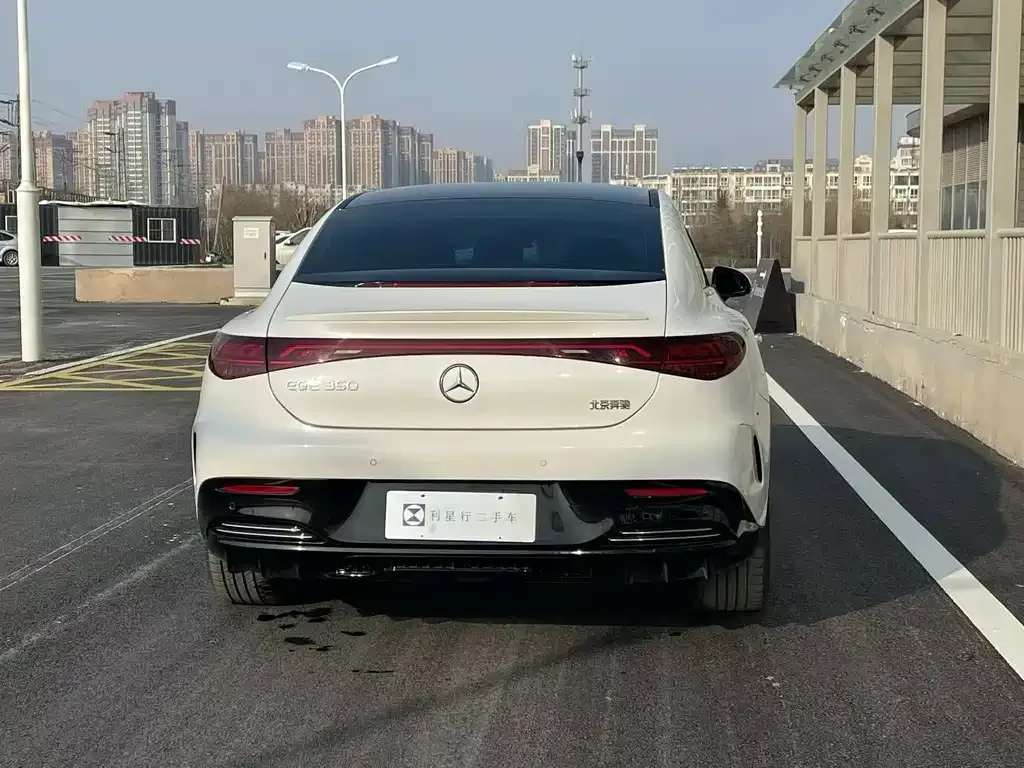 Mercedes-Benz EQE 2023 из CN, фото 2