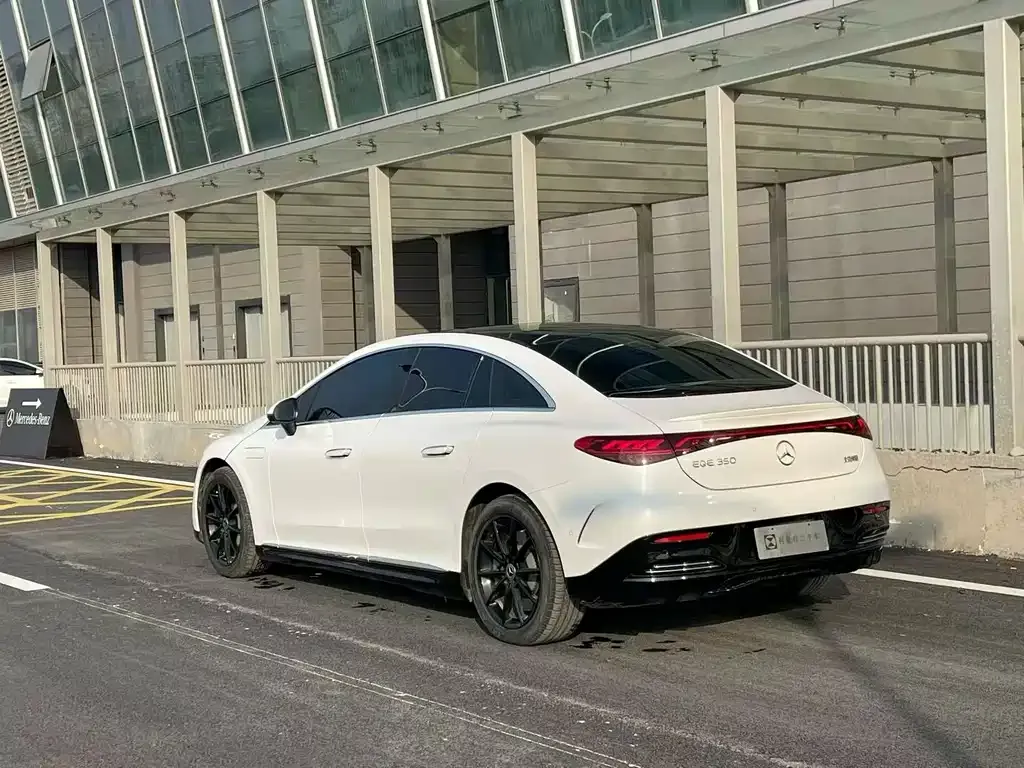 Mercedes-Benz EQE 2023 из CN, фото 7