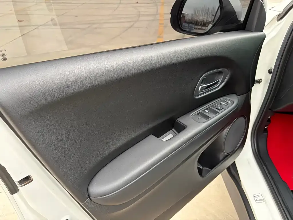 Honda Vezel 2022 из CN, фото 5