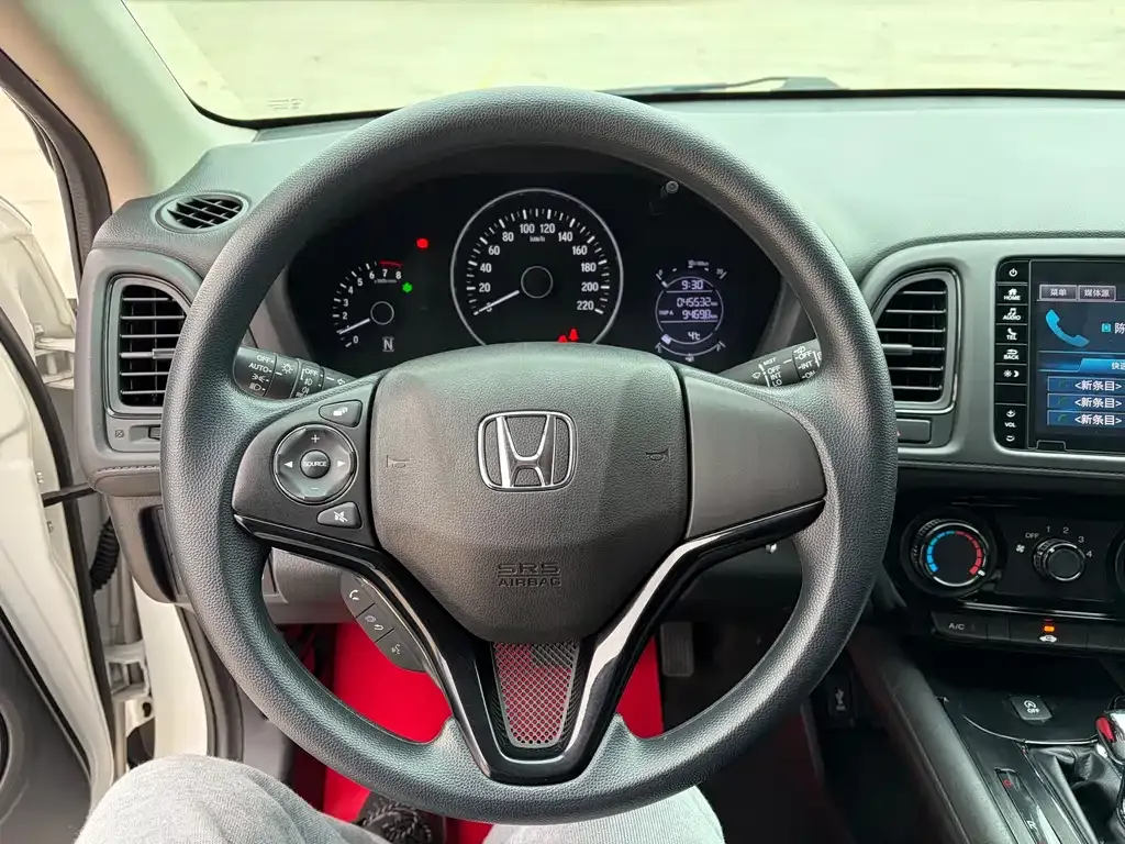 Honda Vezel 2022 из CN, фото 10