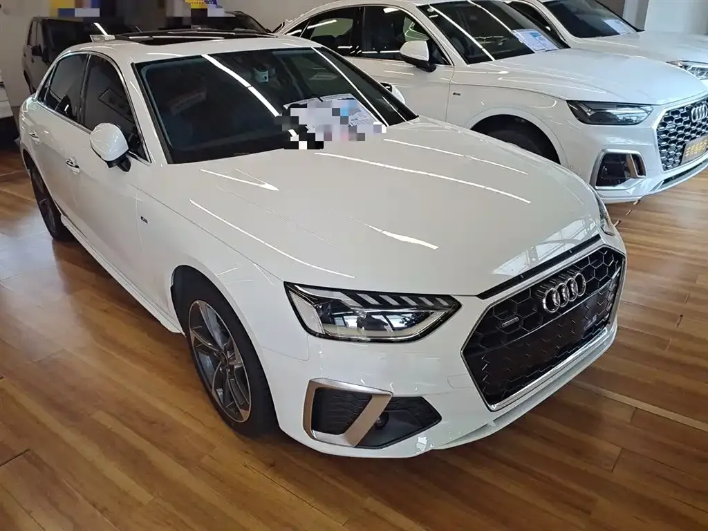 Audi A4L 2022 из CN, фото 10