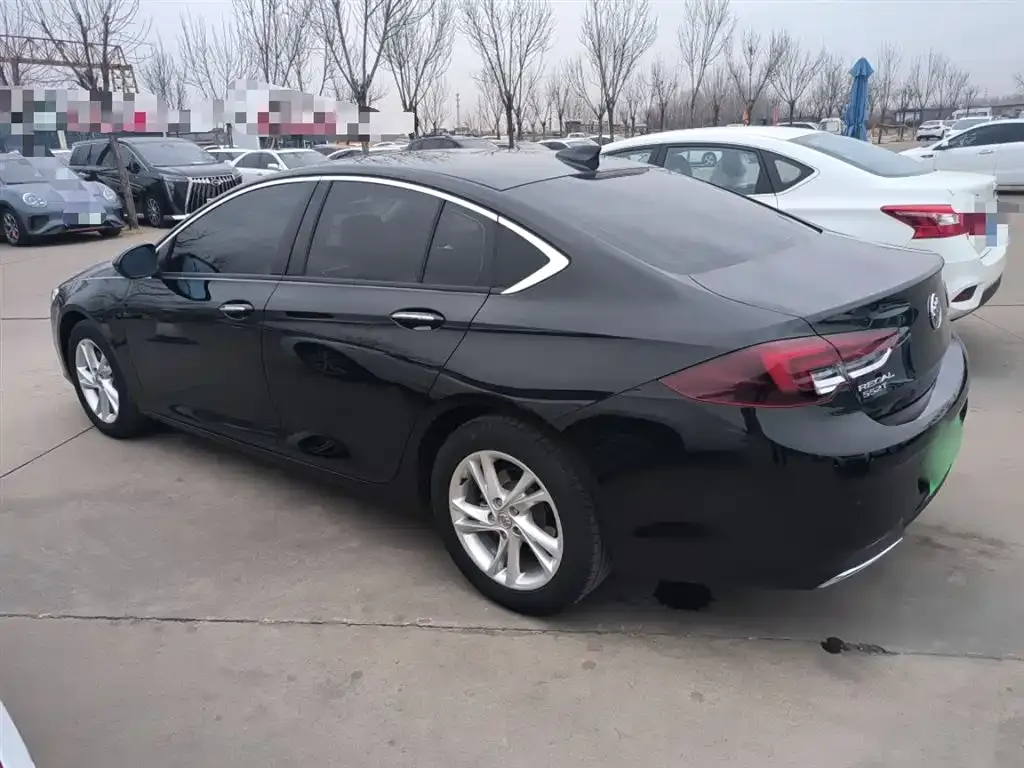 Buick Regal — фото 8