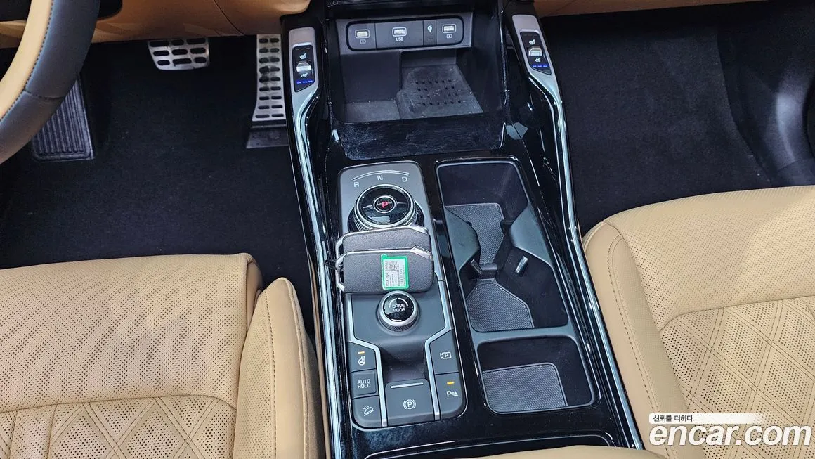 Kia Sorento — фото 4