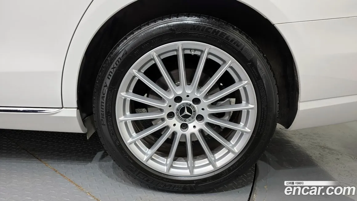 [object Object] E-Class 2021 из KR, фото 5