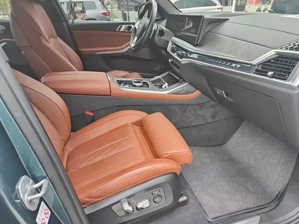 BMW X7 2024 из CN, фото 5