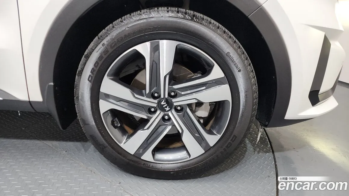 Kia Sorento — фото 5