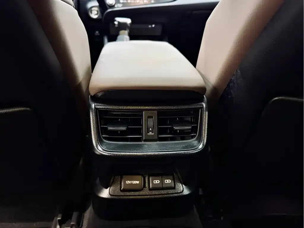 Lexus ES 2023 из CN, фото 2