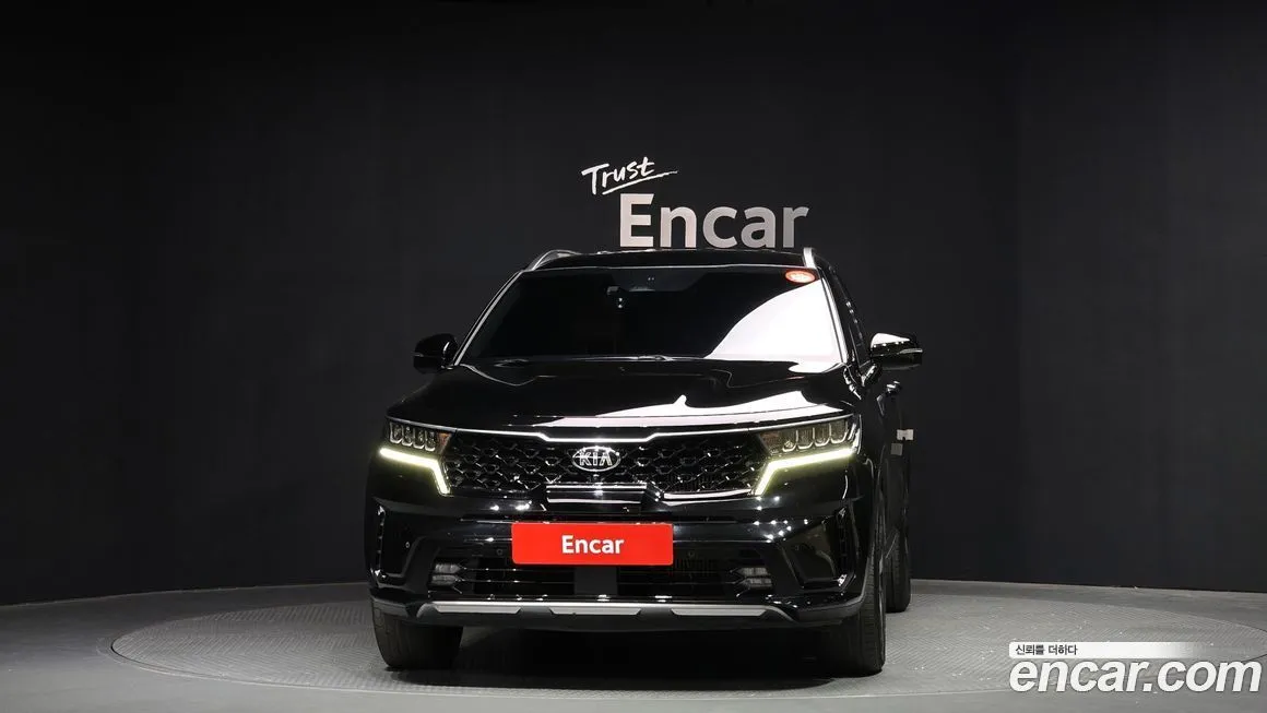Kia Sorento — фото 3
