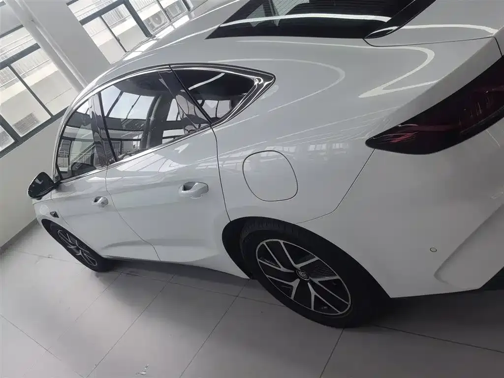 BYD Qin L 2025 из CN, фото 5