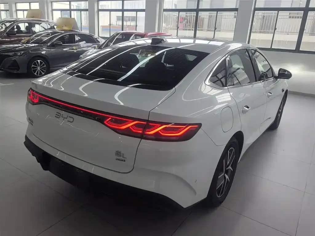 BYD Qin L 2025 из CN, фото 6