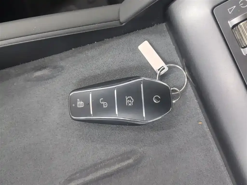 BYD Qin L 2025 из CN, фото 7