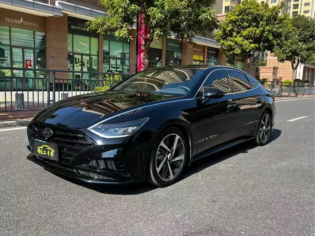 Hyundai Sonata 2022 из CN, фото 1