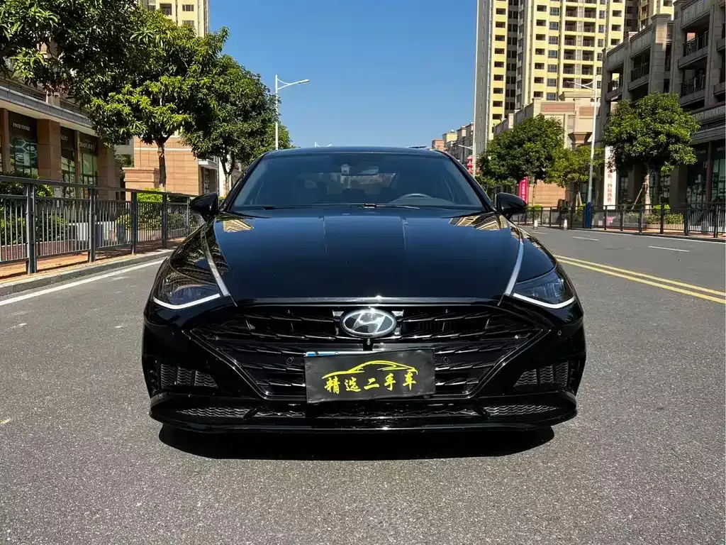 Hyundai Sonata 2022 из CN, фото 8
