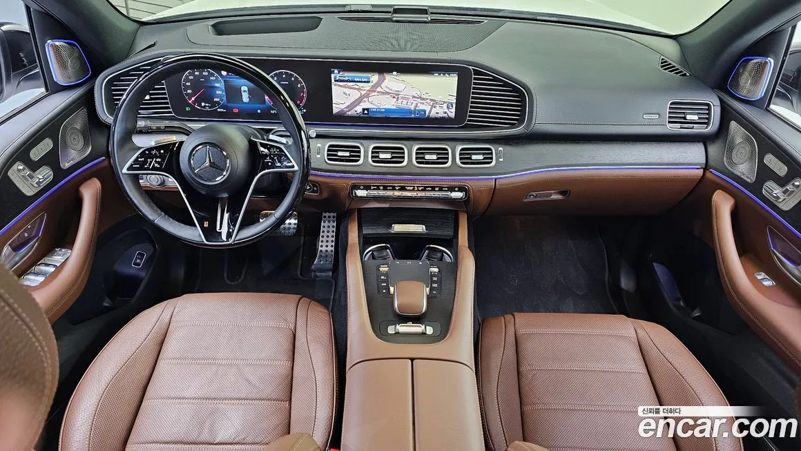 Mercedes-Benz GLS-Class — фото 10