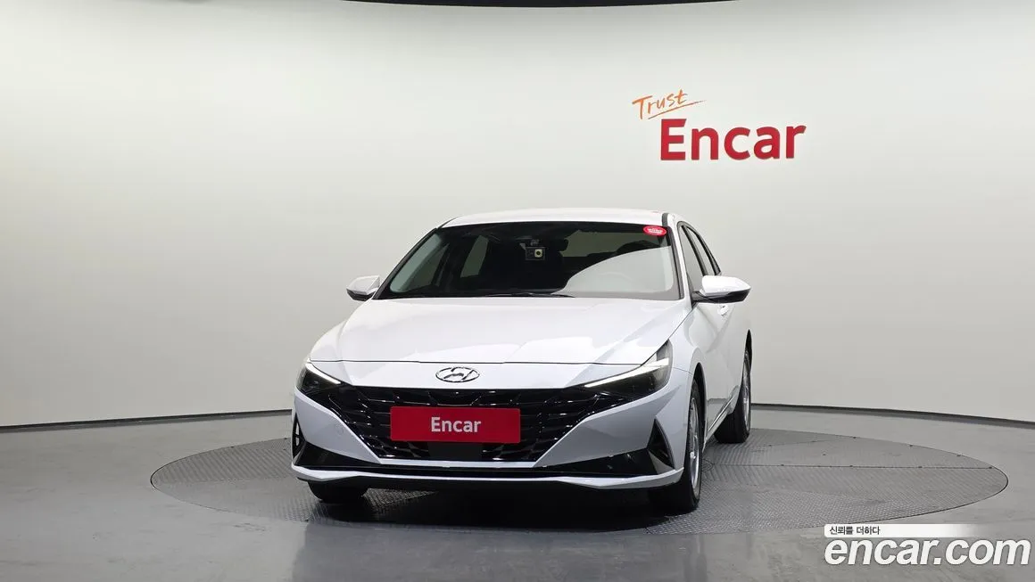 Hyundai AVANTE — фото 4