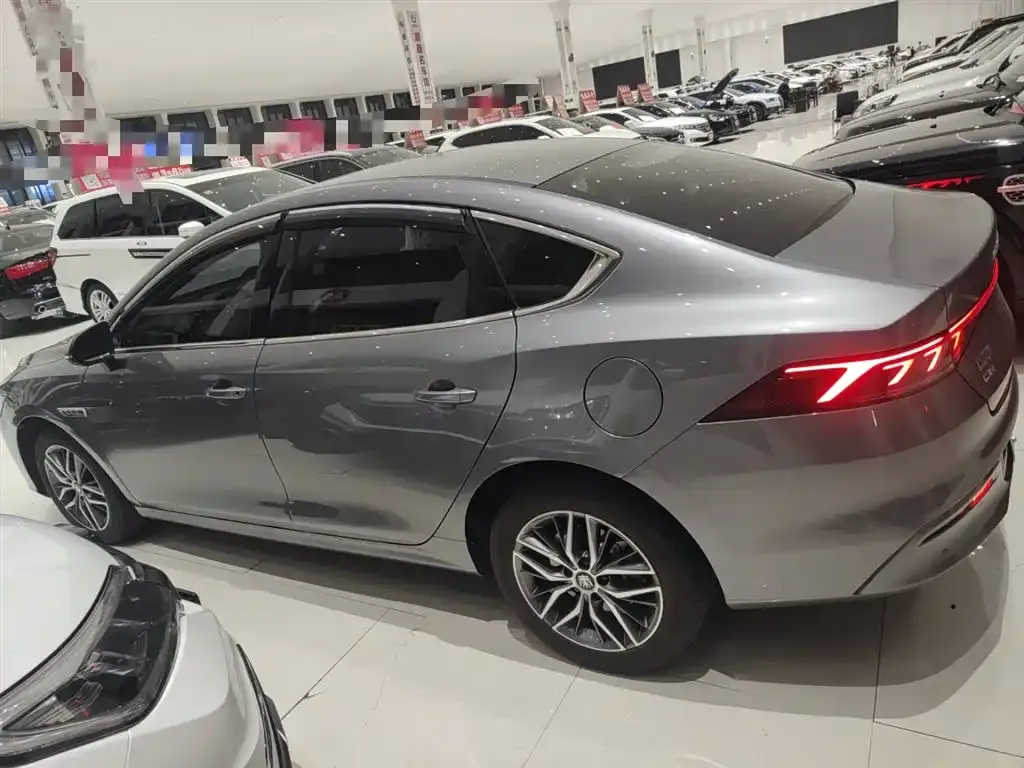 BYD Qin PLUS 2024 из CN, фото 5