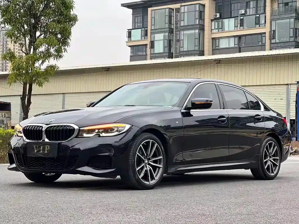 BMW 3 Series — фото 1