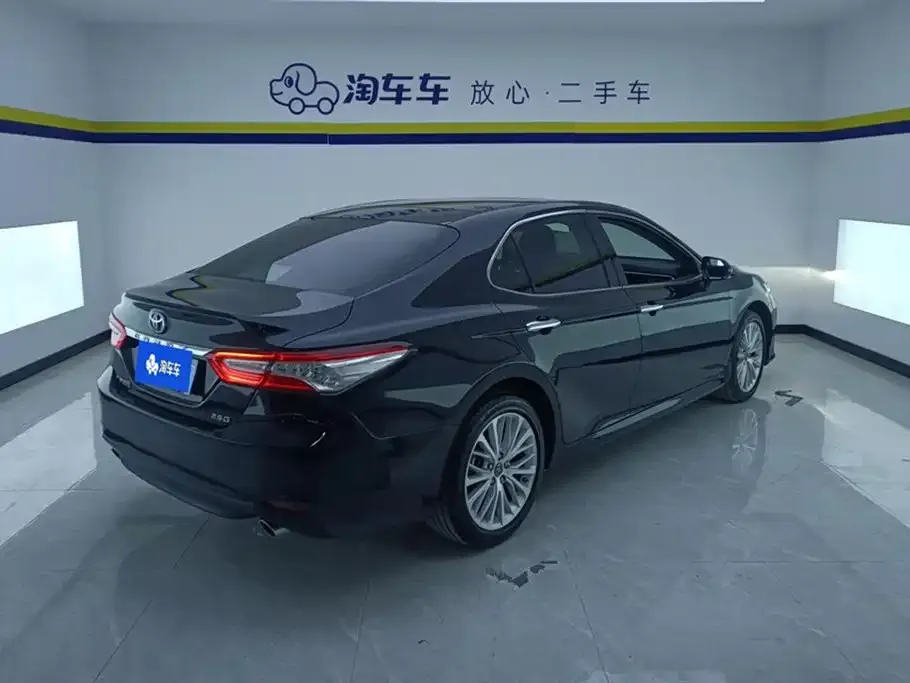 Toyota Camry 2021 из CN, фото 3