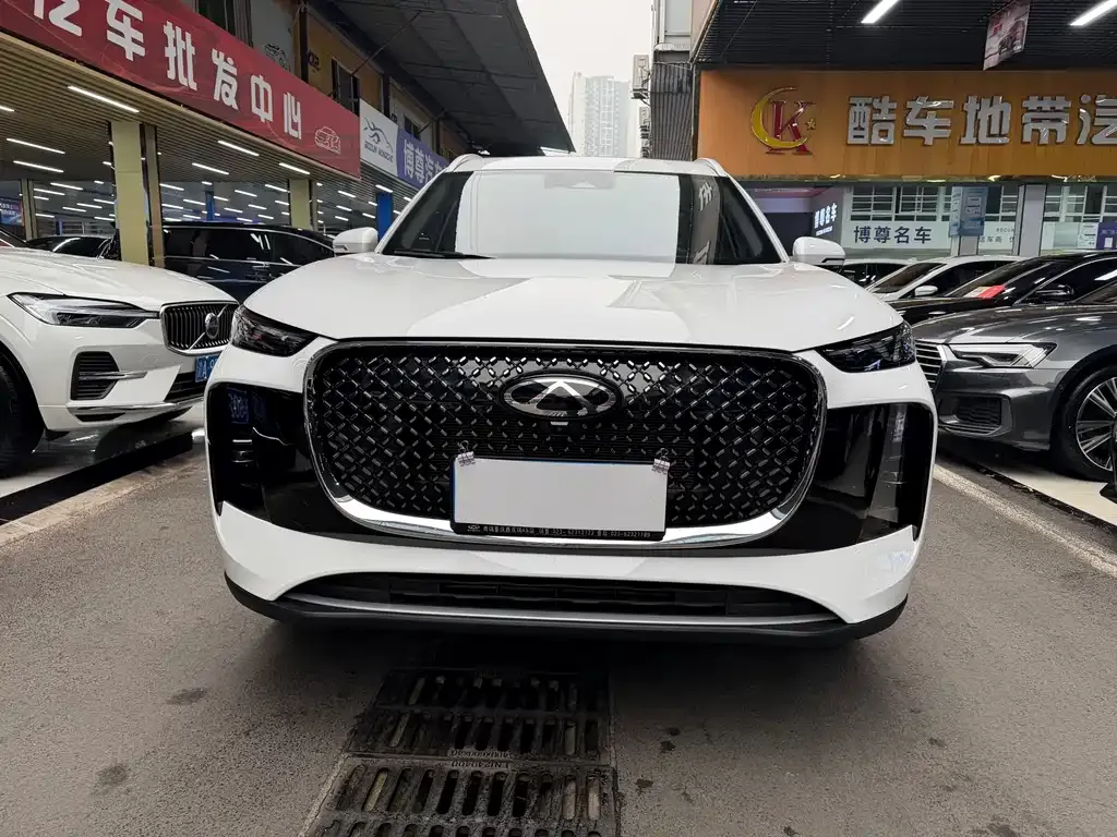 Chery Tiggo 8 PLUS — фото 2
