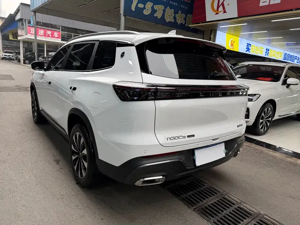 Chery Tiggo 8 PLUS — фото 7