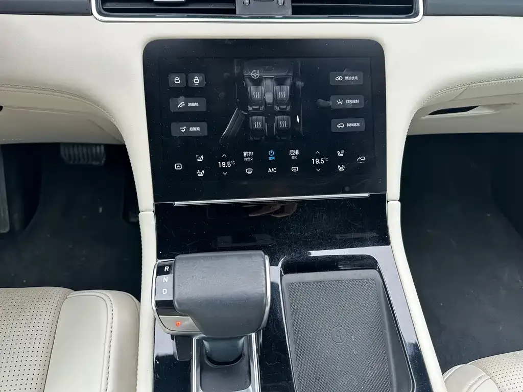 Li Auto Li ONE 2021 из CN, фото 5