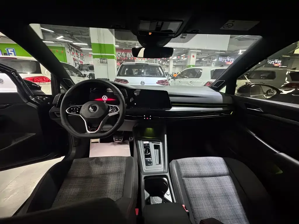 Volkswagen Golf GTI 2022 из CN, фото 9