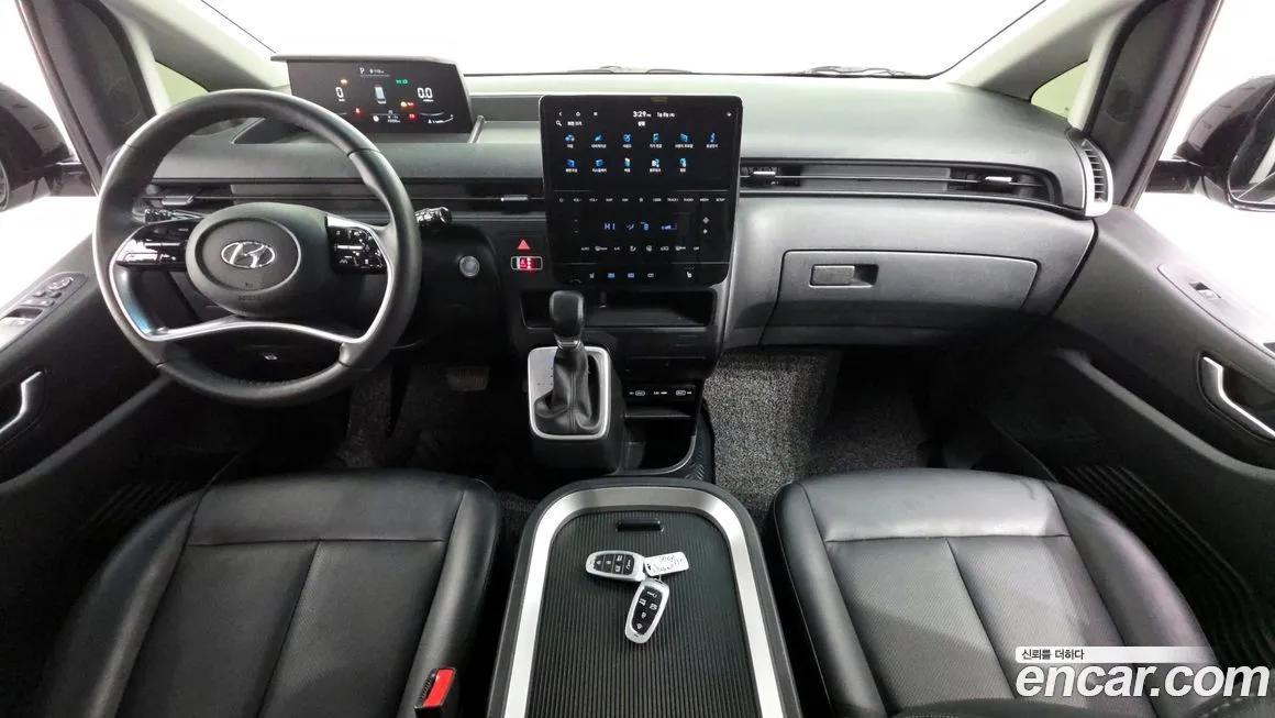 Hyundai Staria — фото 10