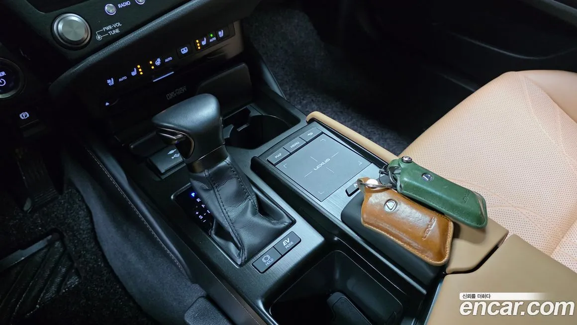 Lexus ES 2022 из KR, фото 8