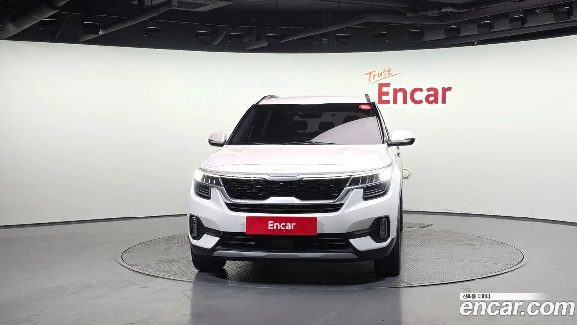 Kia Seltos 2023 из KR, фото 2