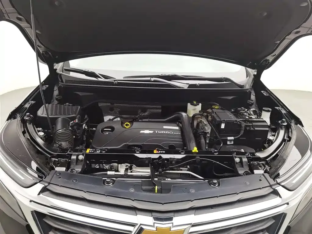 Chevrolet Equinox 2023 из CN, фото 10