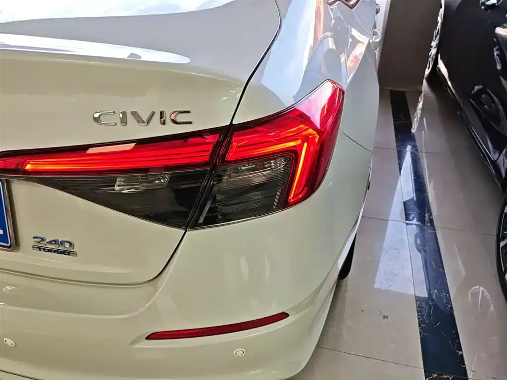 Honda Civic 2022 из CN, фото 4