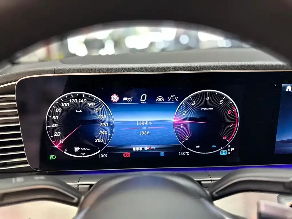 Mercedes-Benz GLE Coupe 2025 из CN, фото 3