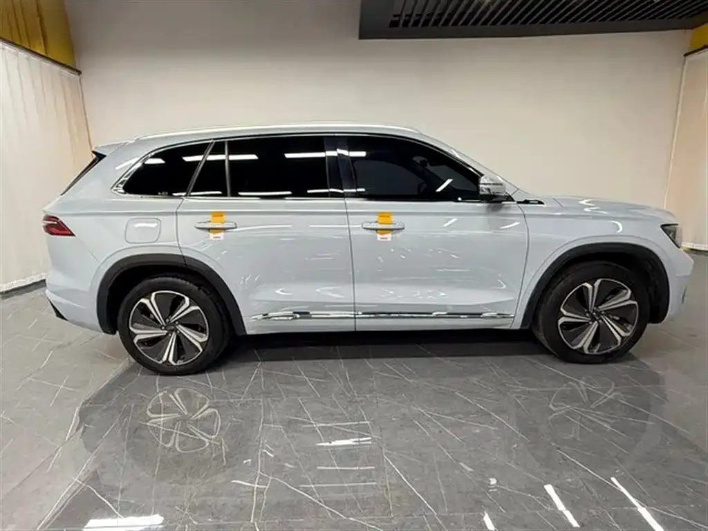 Geely Xingyue L 2022 из CN, фото 4