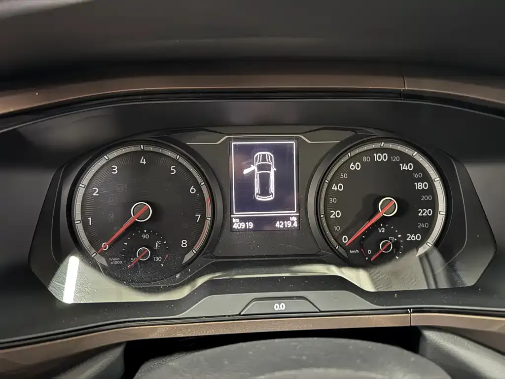 Volkswagen Tharu 2022 из CN, фото 3