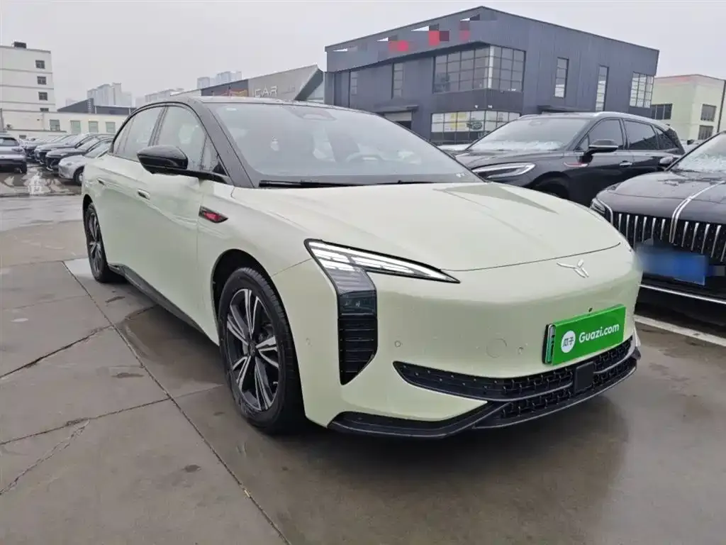Hongqi EH7 2024 из CN, фото 7