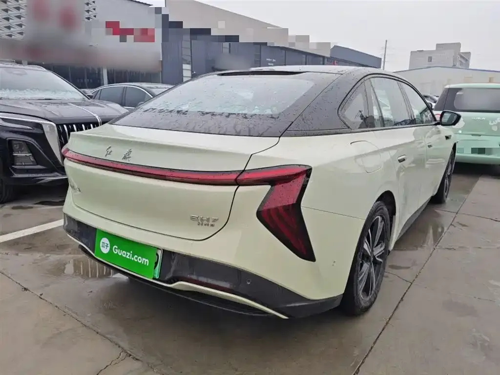 Hongqi EH7 2024 из CN, фото 10