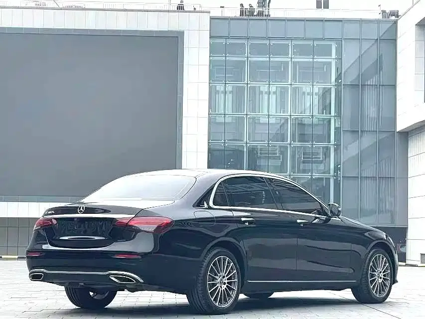 Mercedes-Benz E-Class 2022 из CN, фото 2