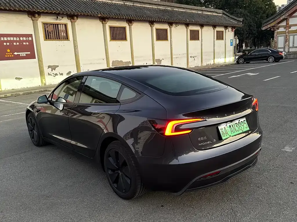 Tesla Model 3 2025 из CN, фото 9