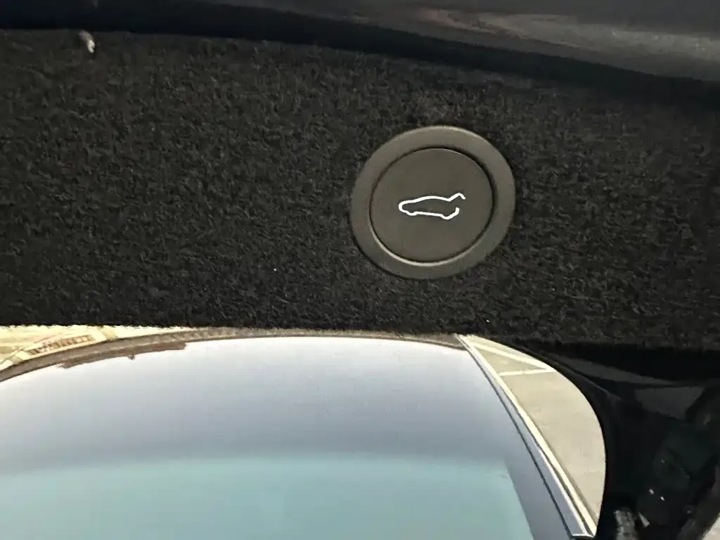 Tesla Model 3 2025 из CN, фото 8